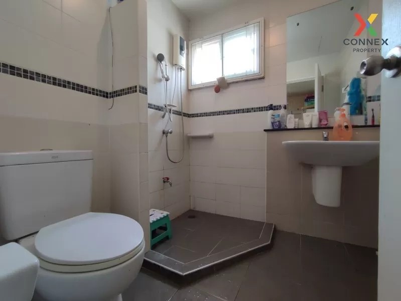 FOR SALE detached house , Passorn Prestige Onnut , Duplex , nice 