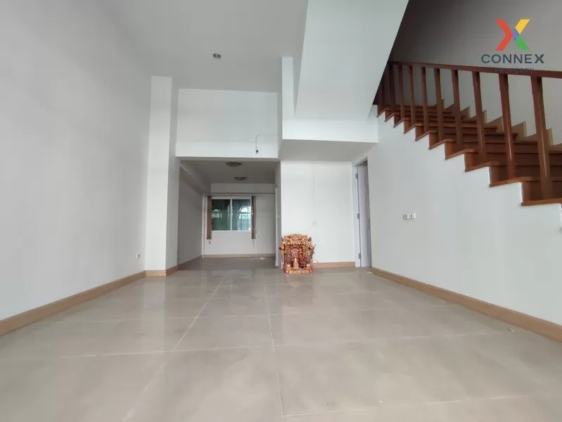 FOR SALE townhome , Prinluck Rama 2 , Samae Dam , Bang Khun Thian 3