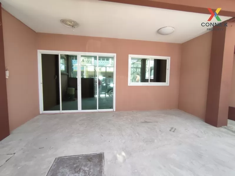 ขาย ทาวน์โฮม 3 ชั้น ม. สุชา หนองค้างพลู หนองแขม กรุงเทพ CX-02059 2