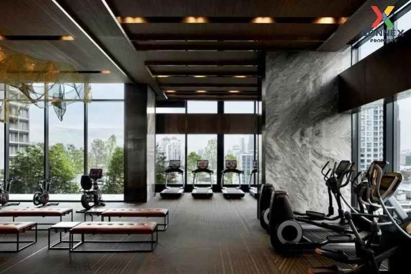 FOR RENT condo , The Esse Sukkhumvit 36 , Duplex , wide frontage 