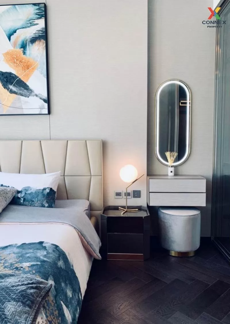 FOR RENT condo , The Esse Sukkhumvit 36 , Duplex , wide frontage  2