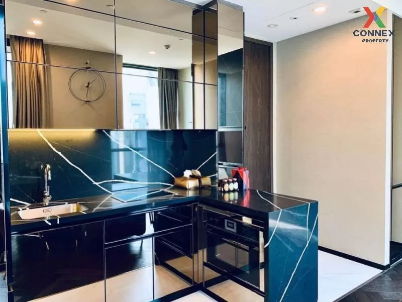 FOR RENT condo , The Esse Sukkhumvit 36 , Duplex , wide frontage 