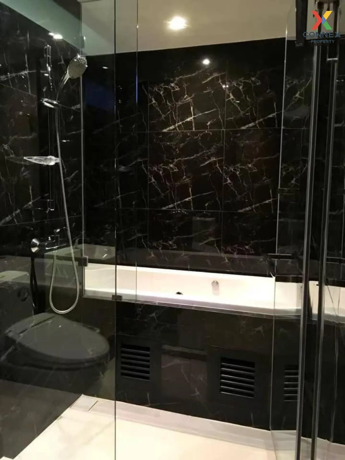 เช่า คอนโด  Altitude Samyan Silom MRT-สามย่าน สี่พระยา สี่พระยา บ