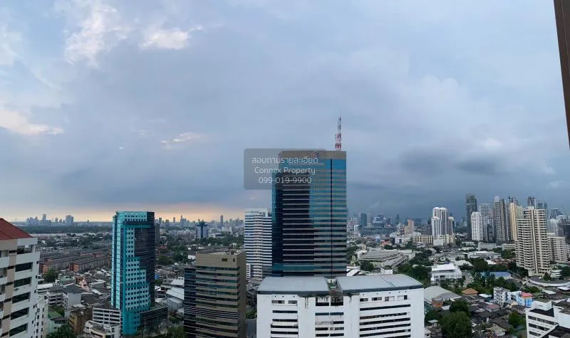 FOR RENT condo , Oka Haus Sukhumvit 36 , Duplex , wide frontage ,