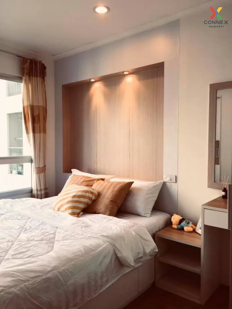 FOR RENT condo , Lumpini Park Pinklao , Duplex , wide frontage , 