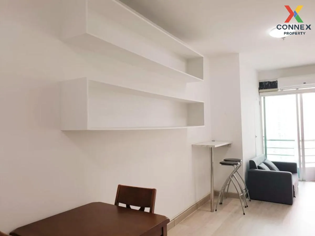 FOR RENT condo , Baan Sathorn Chaopraya , Duplex , wide frontage  3