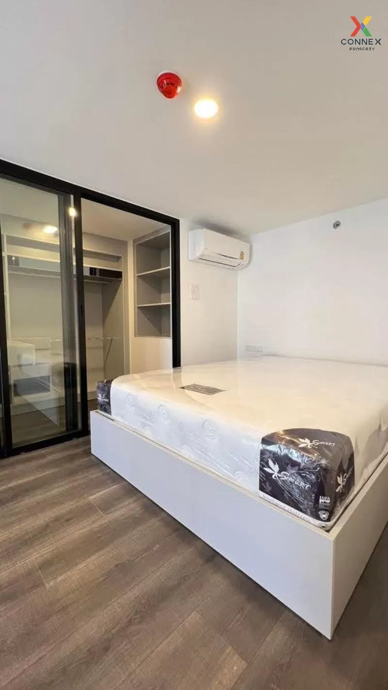 FOR RENT condo , KnightsBridge Space Ratchayothin , Duplex , wide