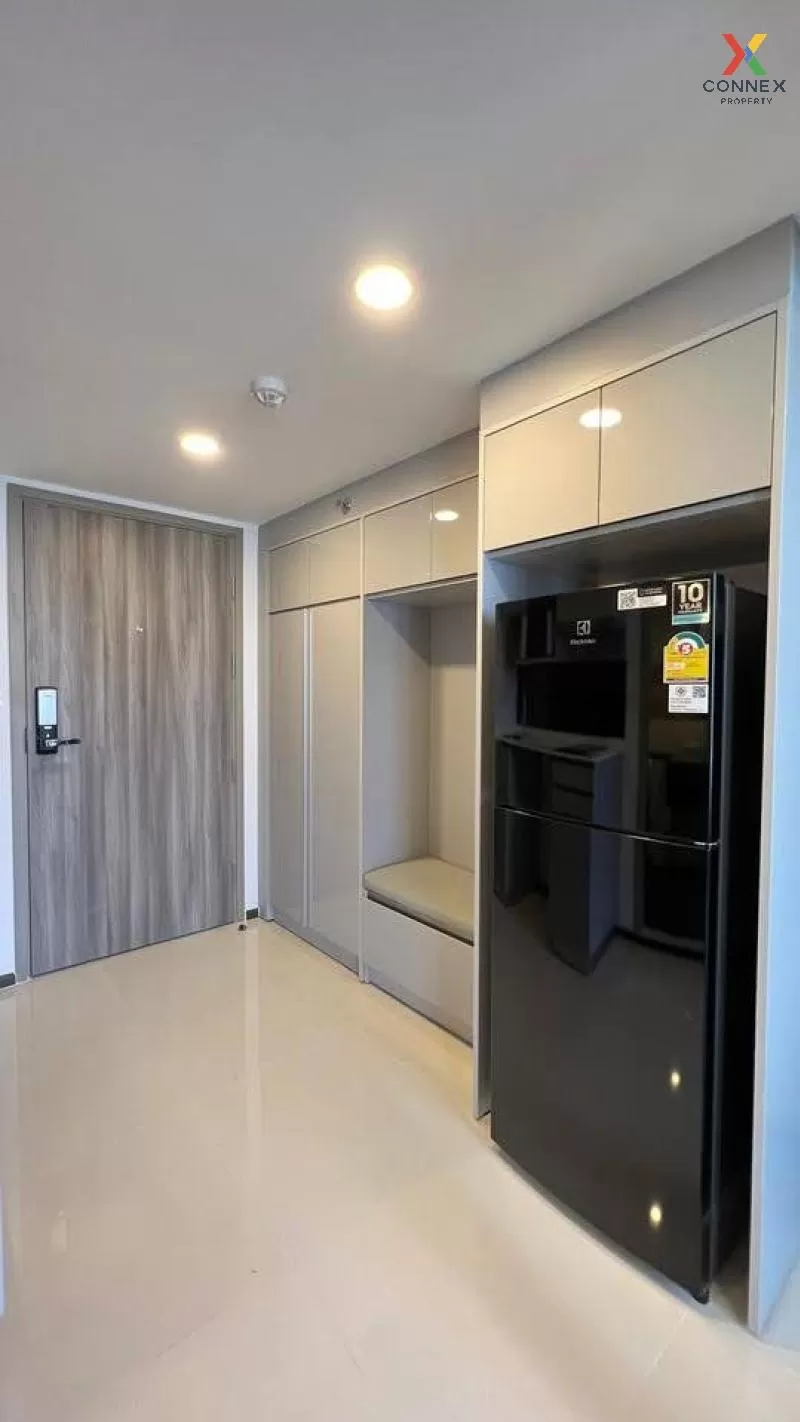 FOR RENT condo , KnightsBridge Space Ratchayothin , Duplex , wide
