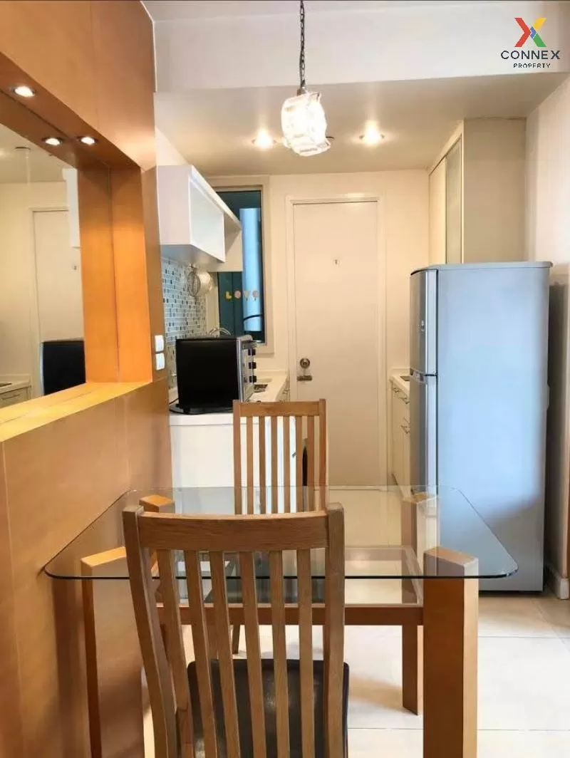 FOR RENT condo , Manhattan Chidlom , Duplex , wide frontage , BTS