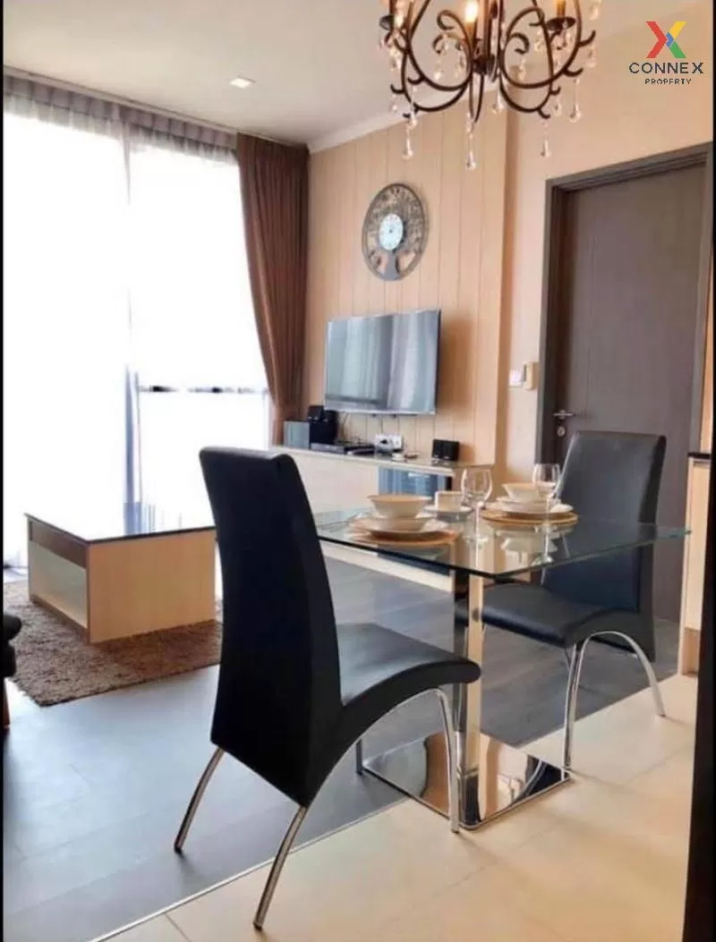 FOR RENT condo , EDGE Sukhumvit 23 , Duplex , wide frontage , BTS