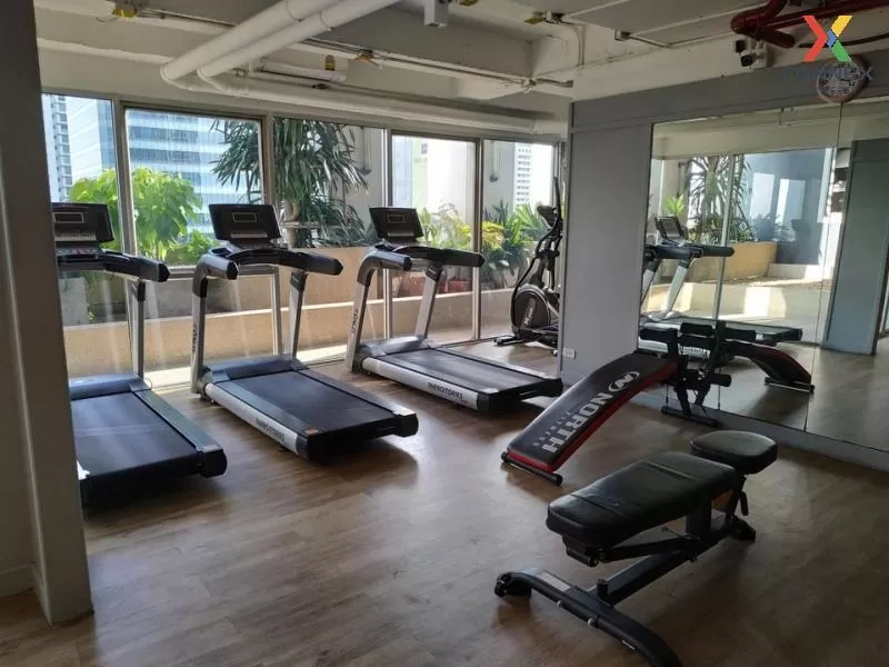 FOR RENT condo , Silom Suite , Duplex , wide frontage , BTS-Saint