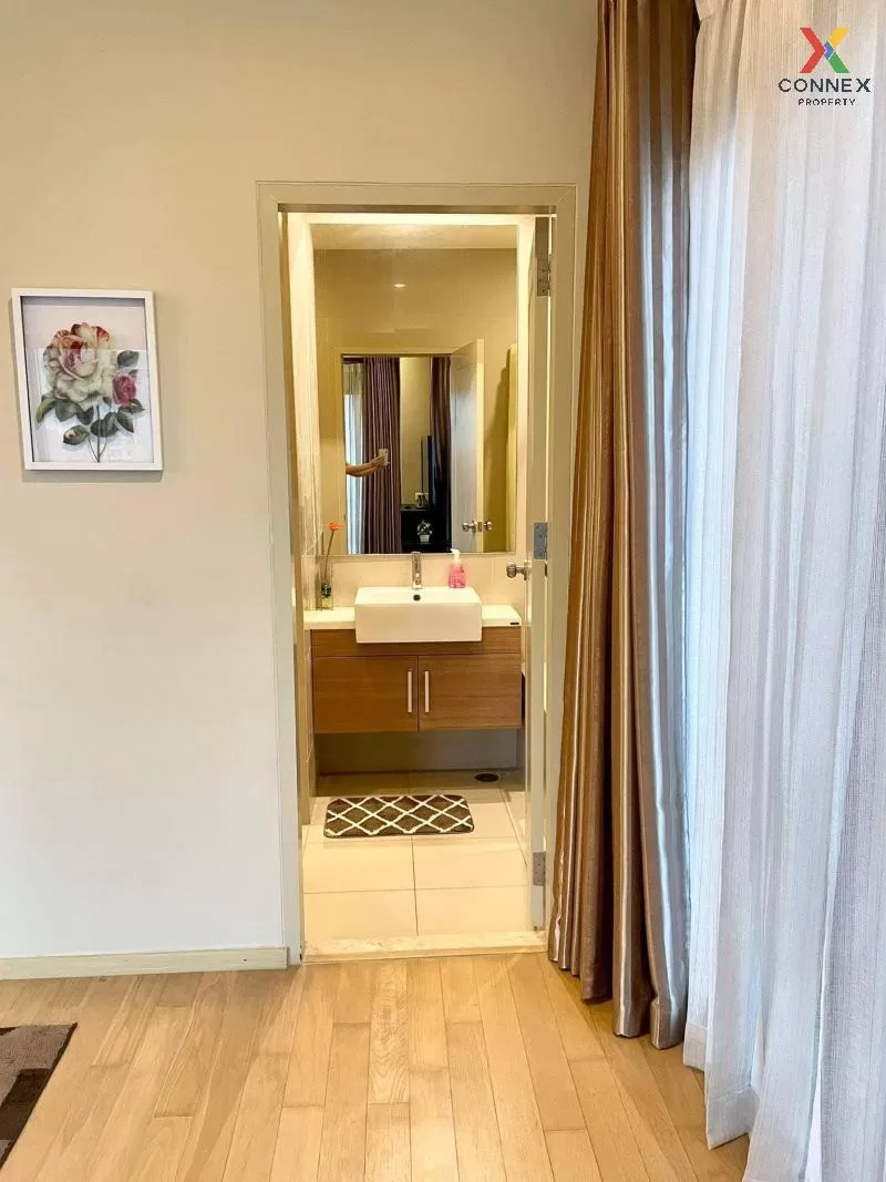 FOR RENT condo , Noble Reveal , Duplex , wide frontage , BTS-Ekka