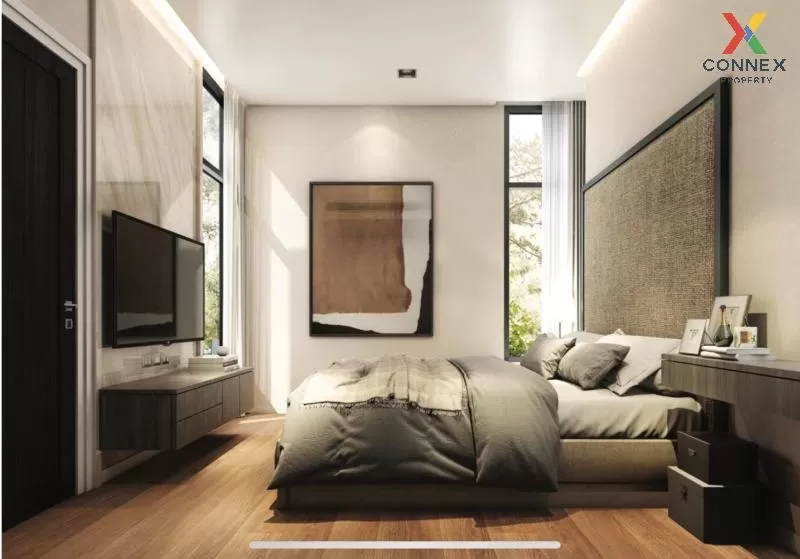 FOR RENT condo , The Diplomat 39 , Duplex , wide frontage , BTS-P 4