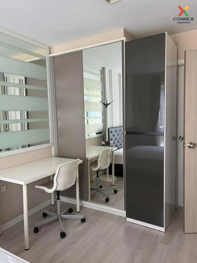 FOR RENT condo , Metro Luxe Rama 4 , Duplex , wide frontage , BTS 4