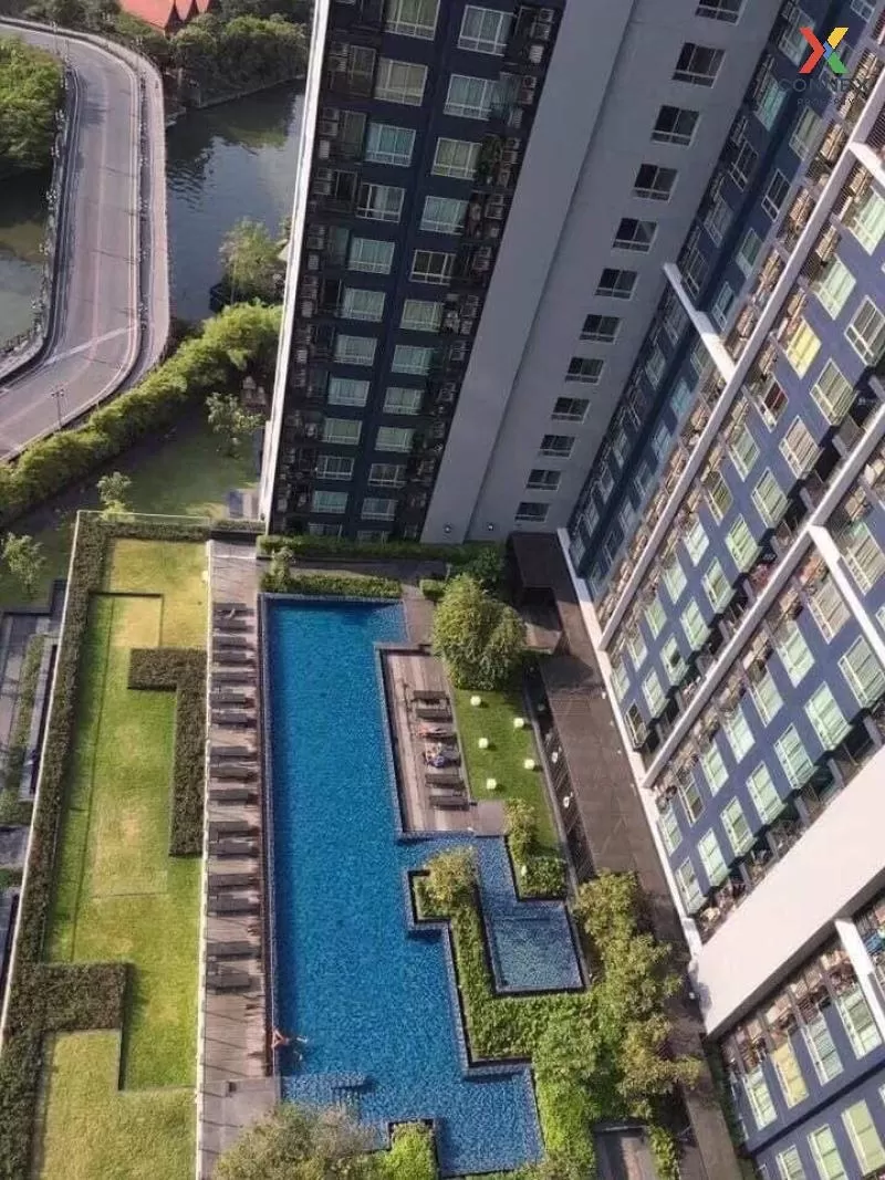 FOR RENT condo , The Base Sukhumvit 77 , Duplex , wide frontage ,