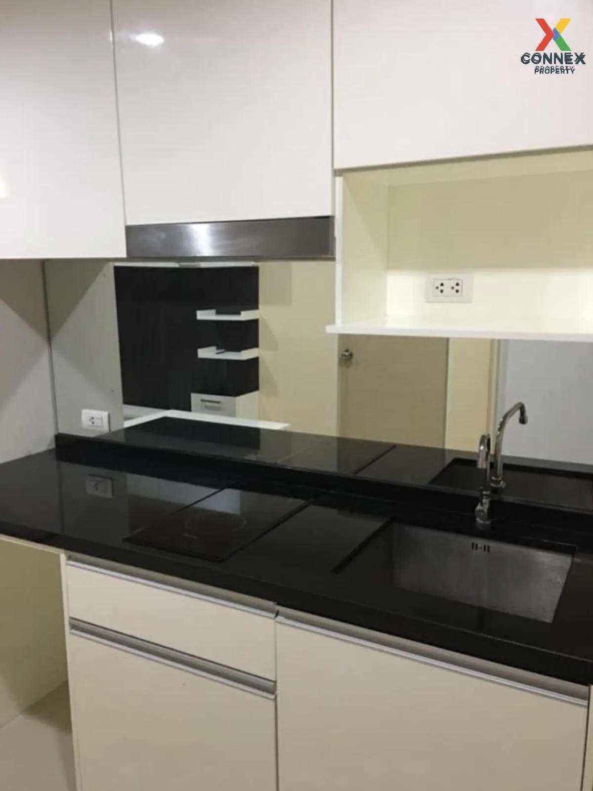 FOR RENT condo , Metro Sky Ratchada , Duplex , wide frontage , MR