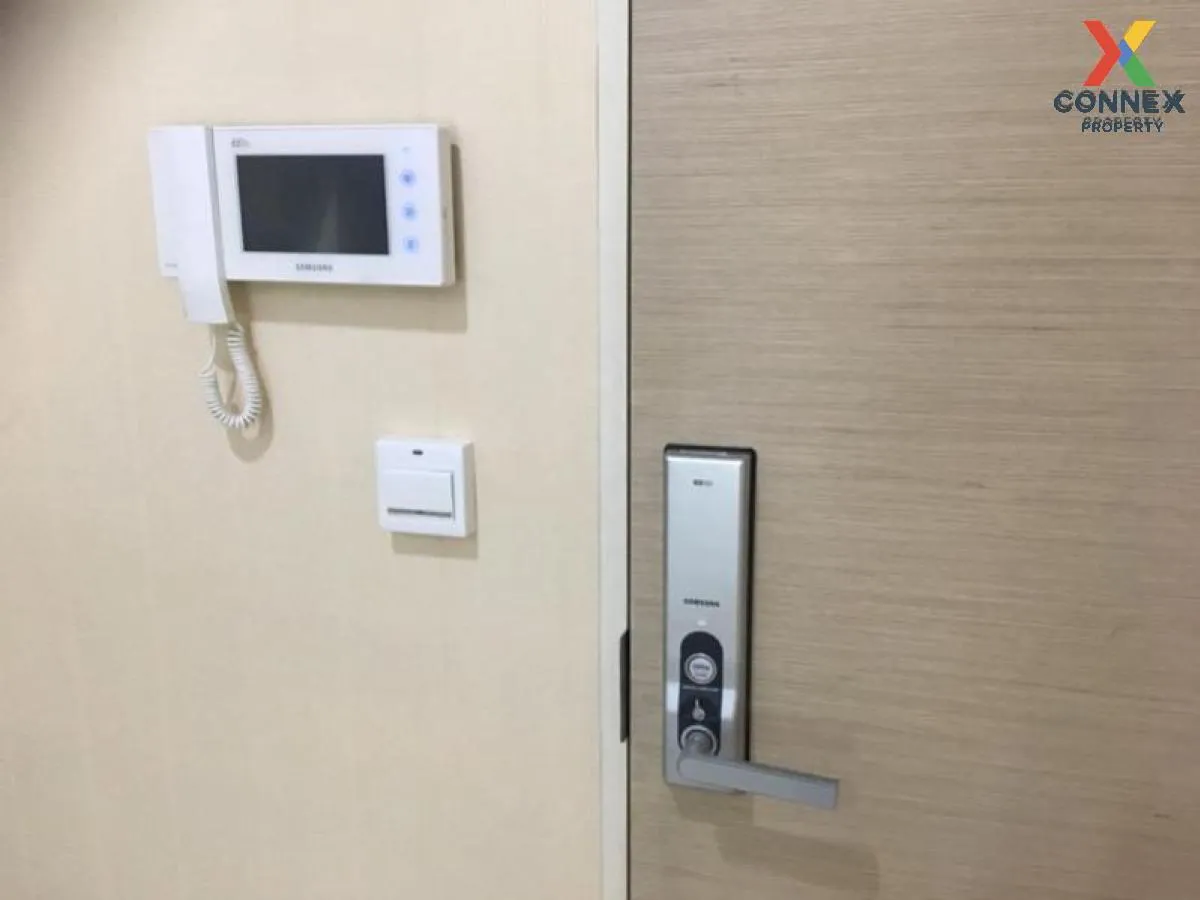 FOR RENT condo , Metro Sky Ratchada , Duplex , wide frontage , MR