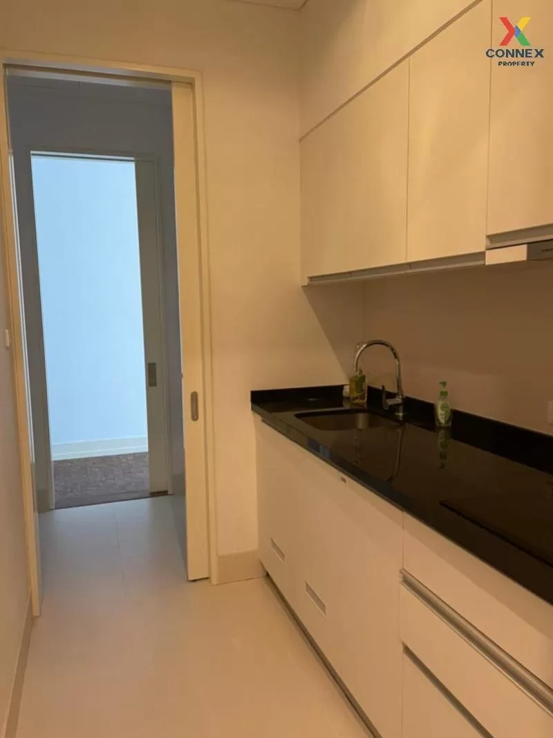 เช่า คอนโด  The Ritz - Carlton Residences at MahaNakhon BTS-ช่องน