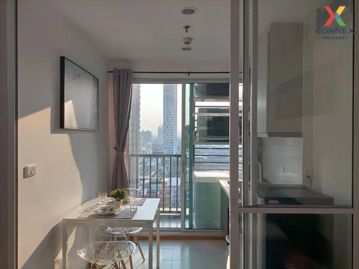 FOR RENT condo , The Base Sukhumvit 77 , Duplex , wide frontage , 4