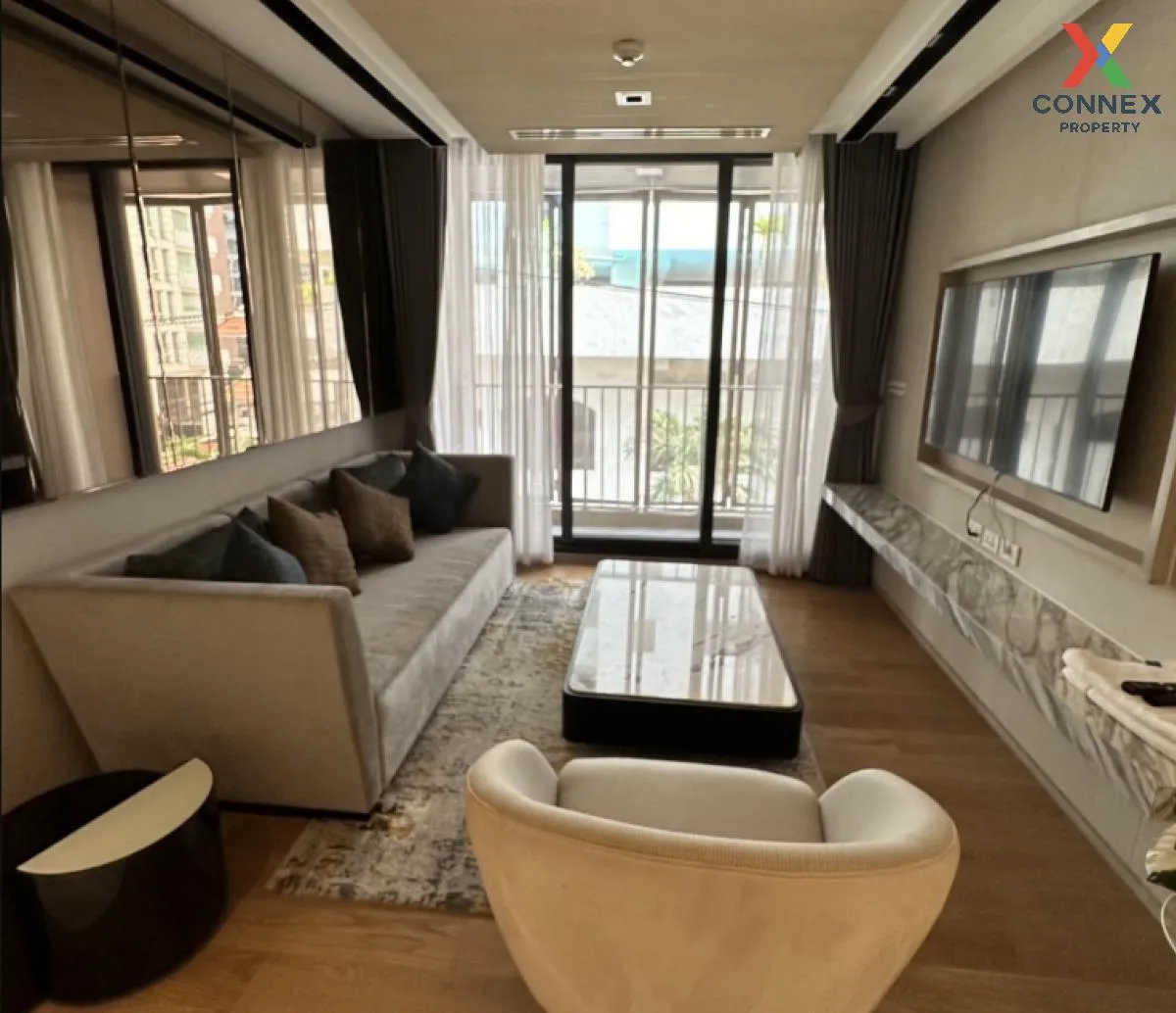 FOR RENT condo , 111 Residence , Duplex , wide frontage , BTS-Phr 2