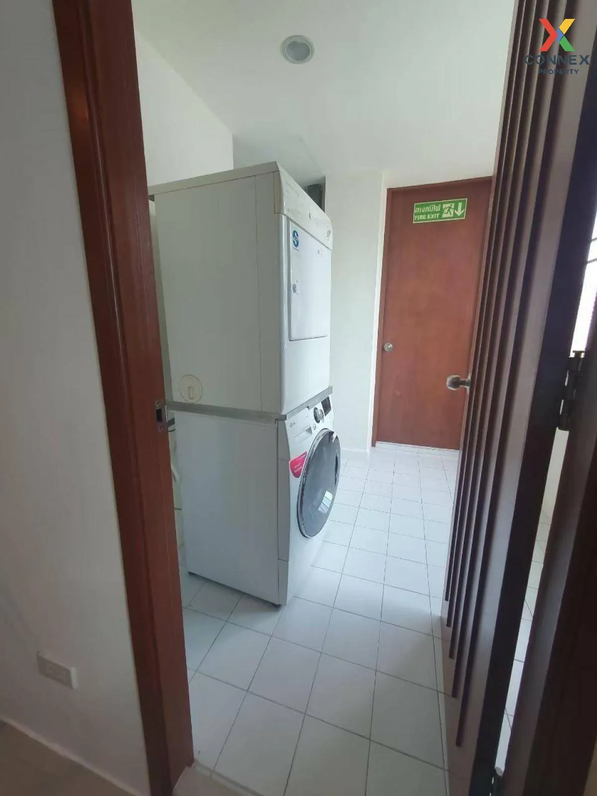 เช่า คอนโด  Sathorn Gallery Residences BTS-สุรศักดิ์ ปั้น สีลม บา เช่า คอนโด  Sathorn Gallery Residences BTS-สุรศักดิ์ ปั้น สีลม บา