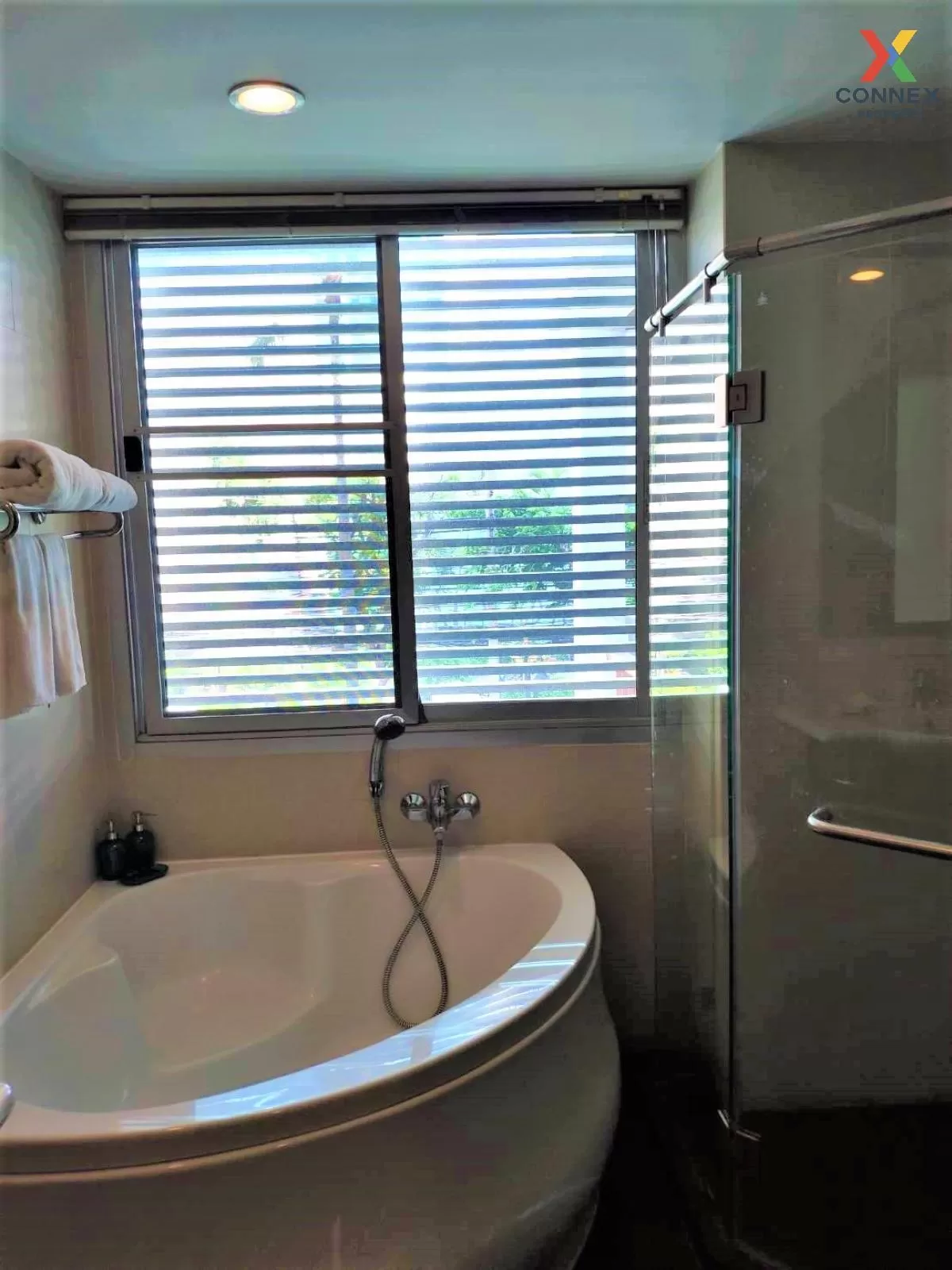 FOR RENT condo , Sathorn Gallery Residences , Duplex , wide front