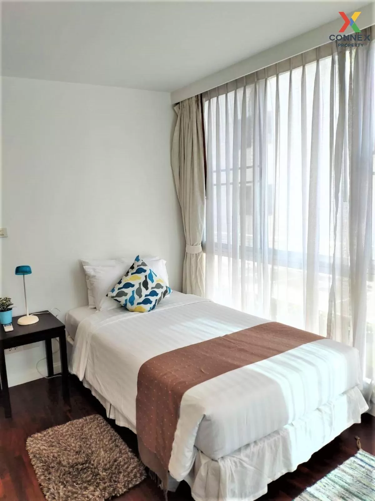 FOR RENT condo , Sathorn Gallery Residences , Duplex , wide front