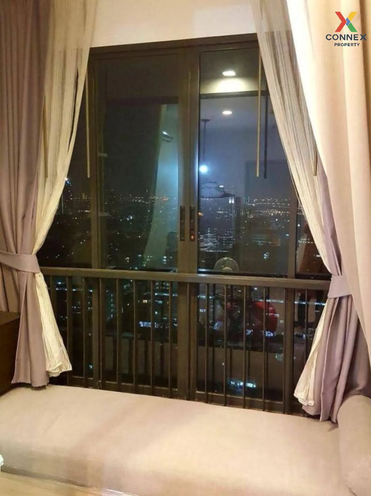 เช่า คอนโด  Ideo Sathorn - Thapra BTS-โพธิ์นิมิตร สมเด็จพระเจ้าตา