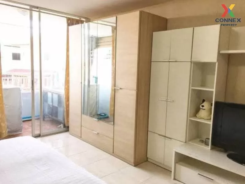 FOR RENT condo , Ratchada City 18 , Duplex , wide frontage , MRT- 3