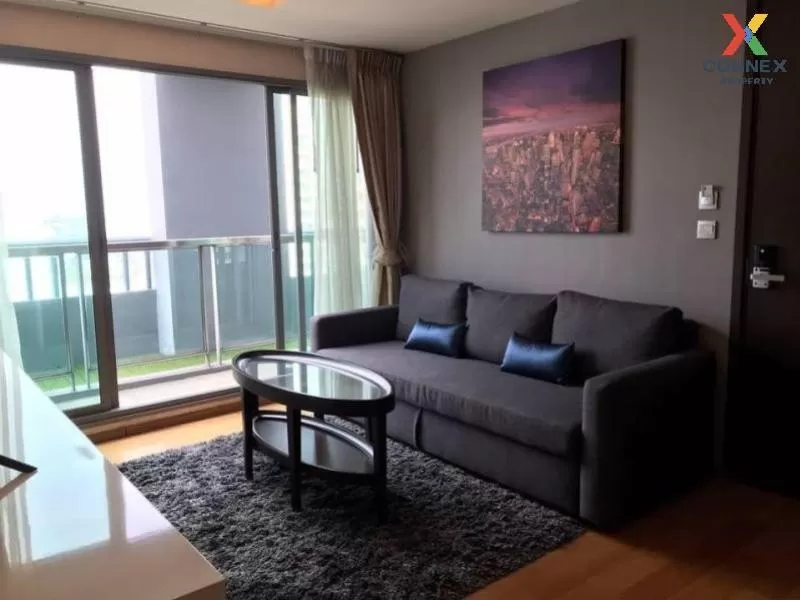 FOR RENT condo , H Sukhumvit 43 , Duplex , wide frontage , BTS-Ph