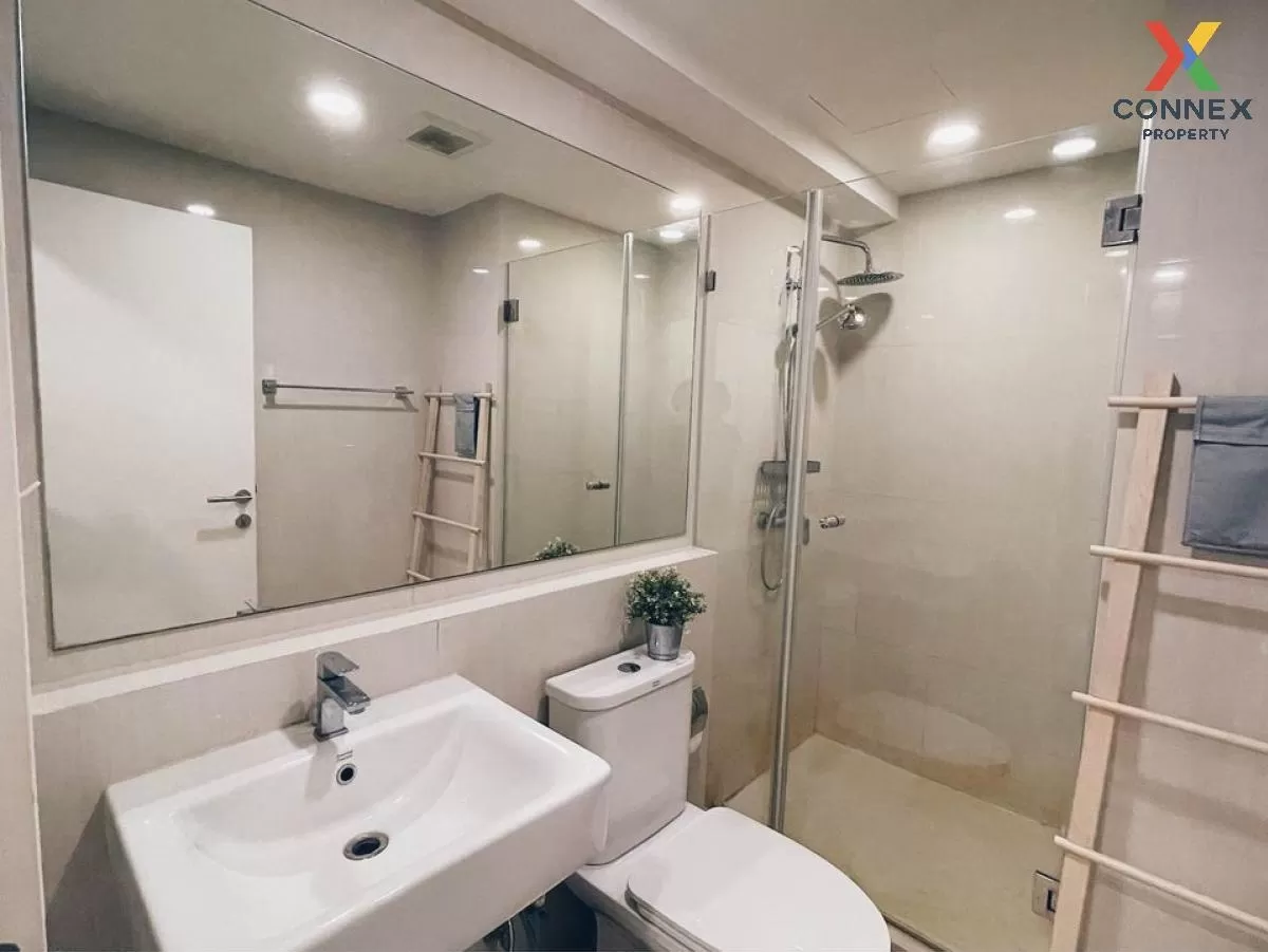 FOR RENT condo , Attitude Bearing , Duplex , wide frontage , BTS-