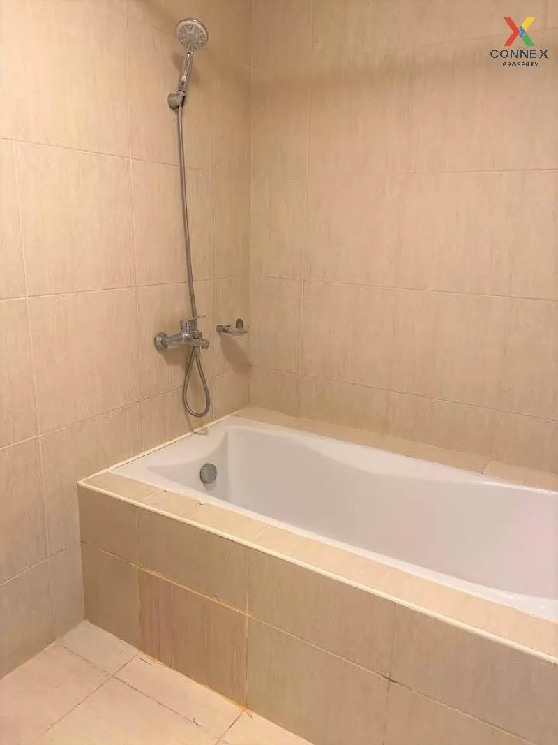 FOR RENT condo , The Clover Thonglor , Duplex , wide frontage , B