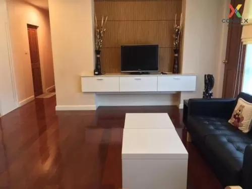 FOR RENT condo , Baan Thanon Sarasin , Duplex , wide frontage , BTS-Ratchadamri , Lumpini , Pathum Wan , Bangkok , CX-02452