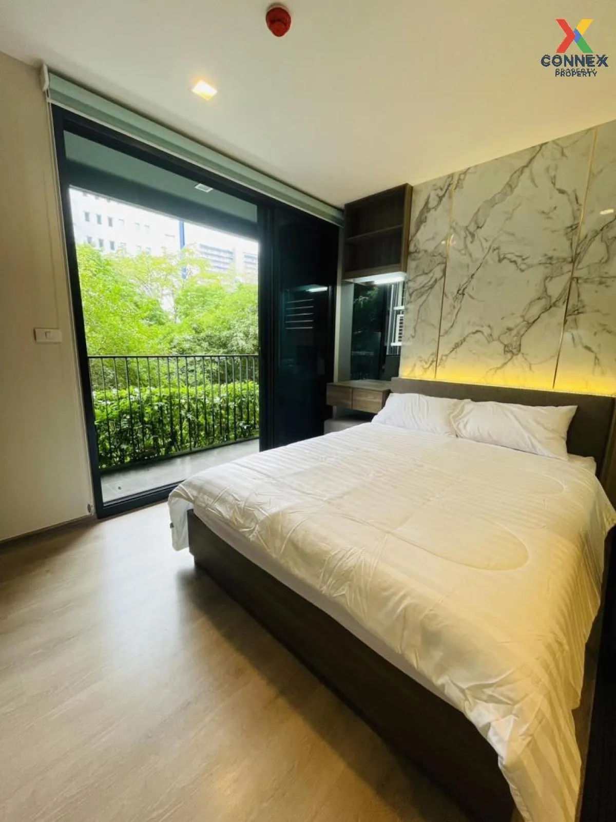 FOR RENT condo , The Line Phahonyothin Park , Duplex , wide front