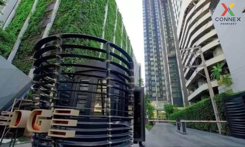 FOR RENT condo , EDGE Sukhumvit 23 , Duplex , wide frontage , BTS