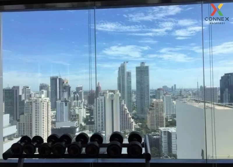 FOR RENT condo , EDGE Sukhumvit 23 , Duplex , wide frontage , BTS