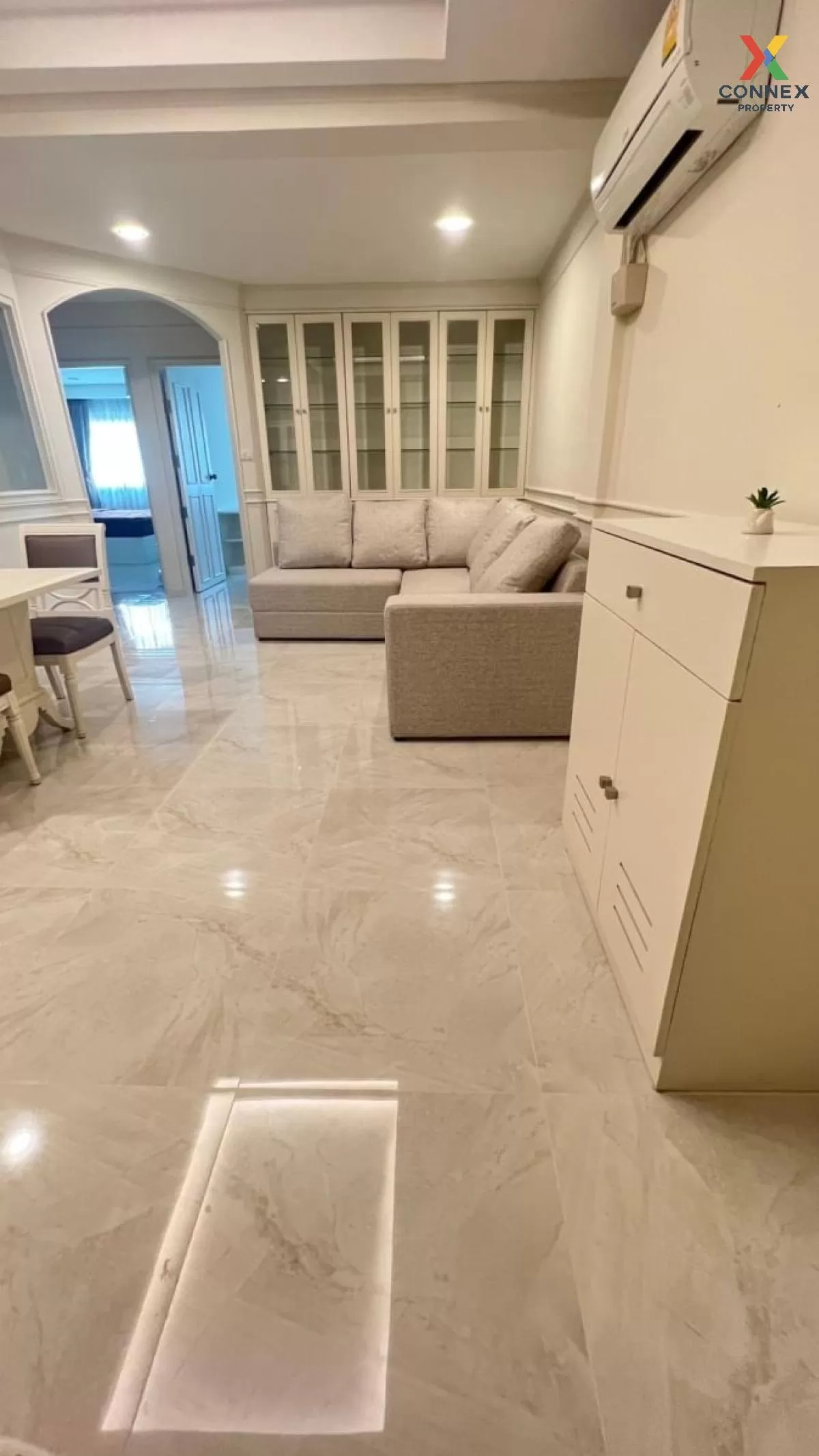 FOR RENT condo , M Towers , Duplex , wide frontage , BTS-Phrom Ph 3