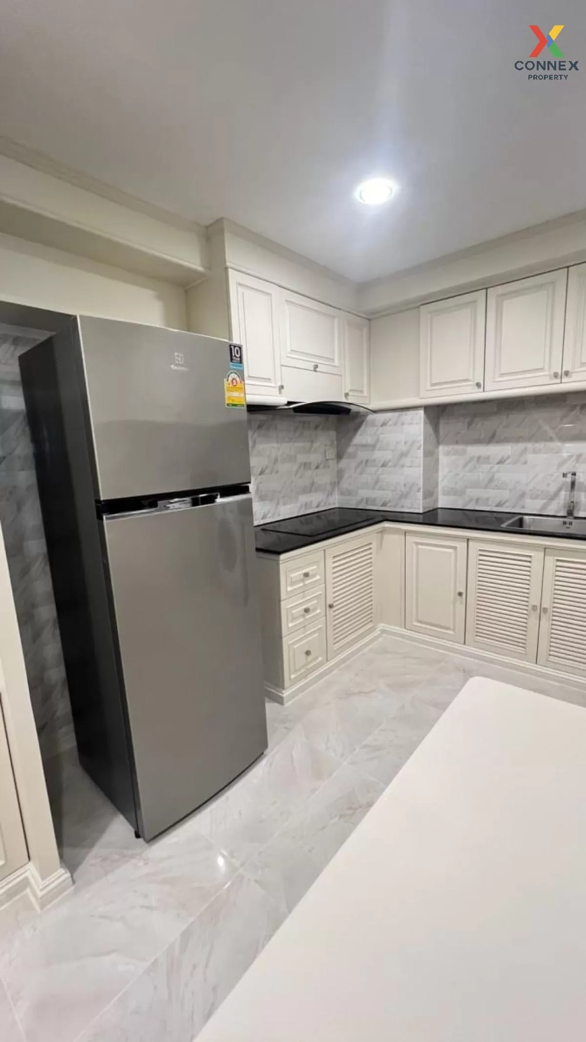 FOR RENT condo , M Towers , Duplex , wide frontage , BTS-Phrom Ph