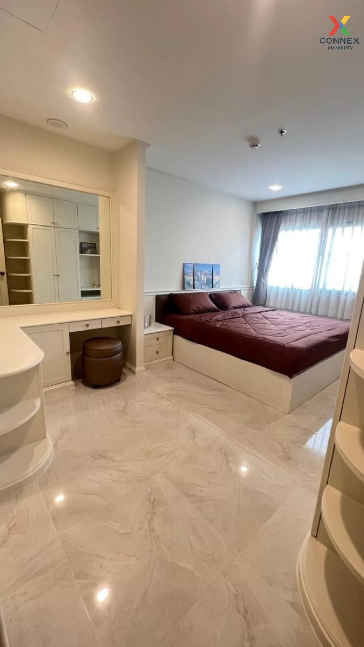 FOR RENT condo , M Towers , Duplex , wide frontage , BTS-Phrom Ph