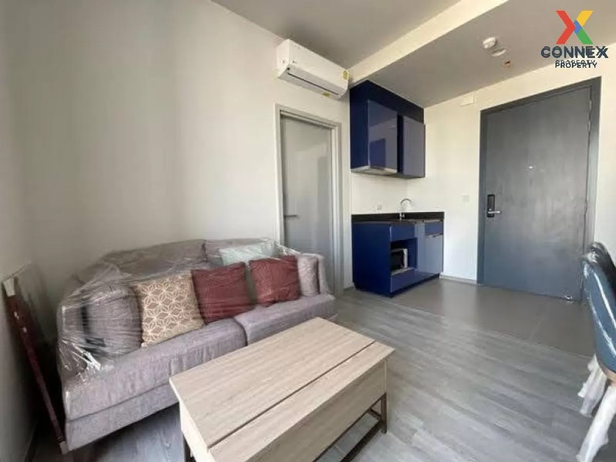 FOR RENT condo , XT Ekkamai , Duplex , wide frontage , BTS-Ekkama 2