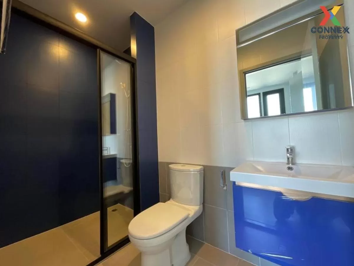 FOR RENT condo , XT Ekkamai , Duplex , wide frontage , BTS-Ekkama