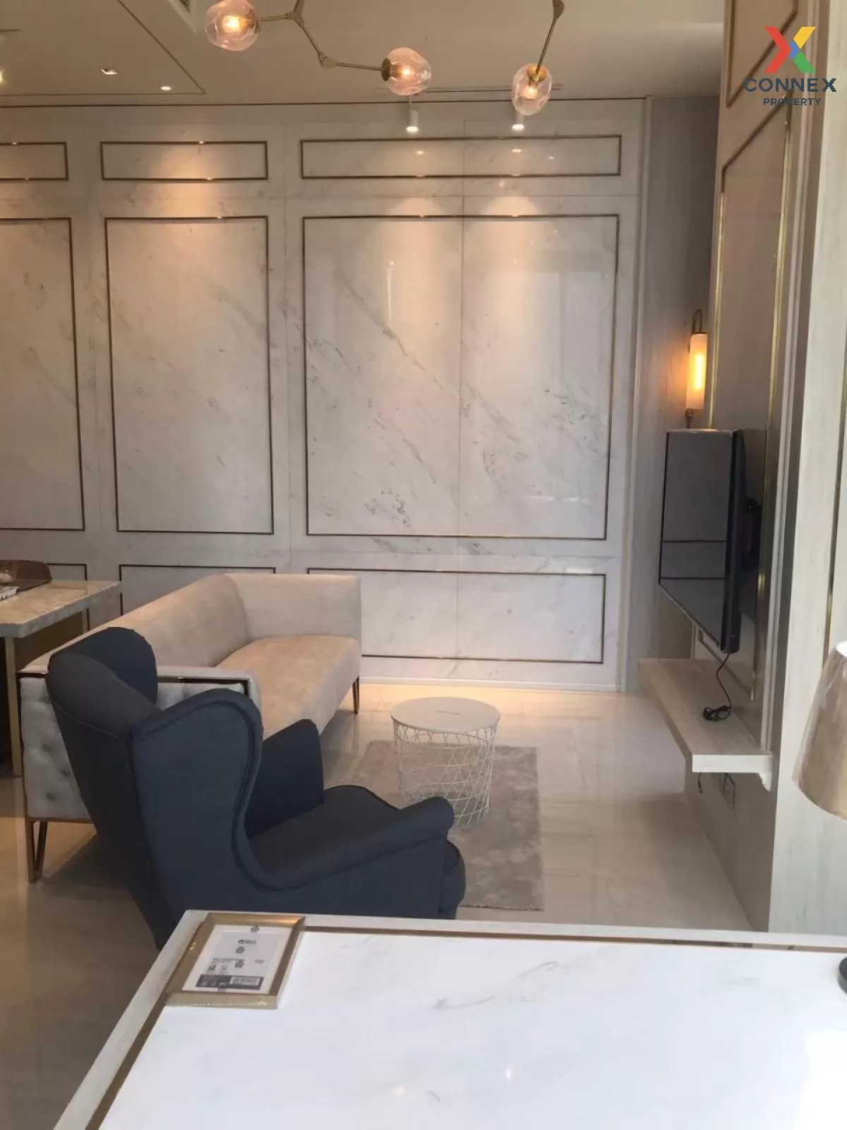 FOR RENT condo , Ashton Silom , Duplex , wide frontage , BTS-Chon 2