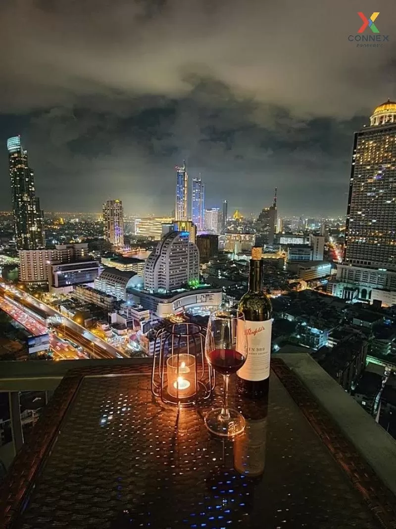 FOR RENT condo , RHYTHM Sathorn-Narathiwas , Duplex , wide fronta