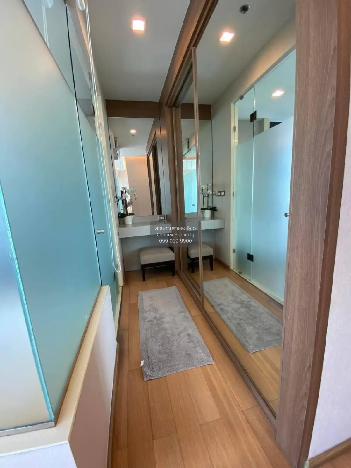 FOR RENT condo , The Address Asoke , Duplex , wide frontage , MRT