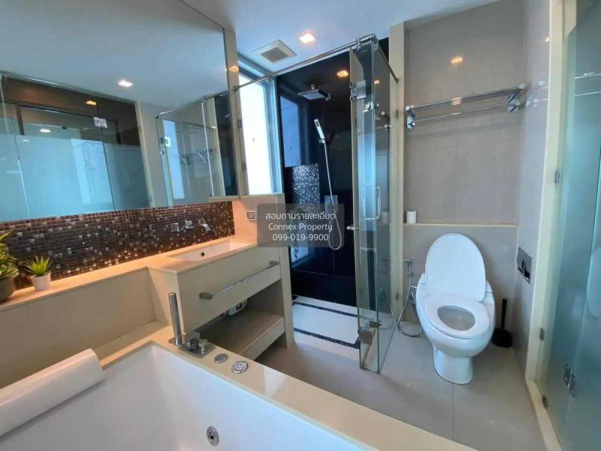 FOR RENT condo , The Address Asoke , Duplex , wide frontage , MRT