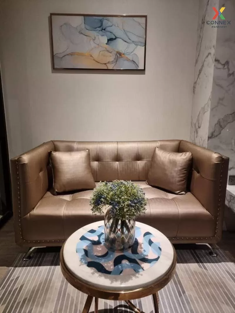 FOR RENT condo , RHYTHM Ekkamai , Duplex , wide frontage , BTS-Ek 4