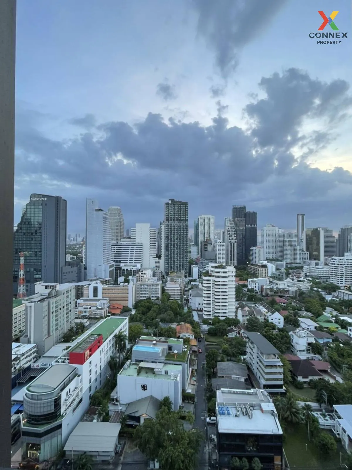 FOR RENT condo , Noble BE 33 , Duplex , wide frontage , BTS-Phrom