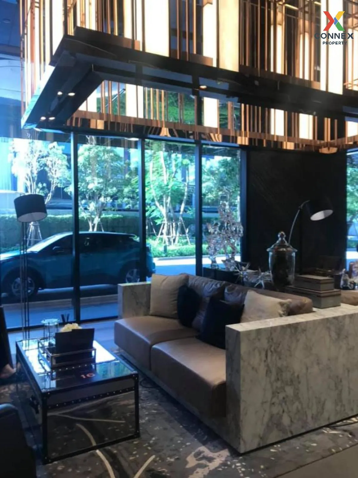 FOR RENT condo , Ashton Chula-Silom , Duplex , wide frontage , MR