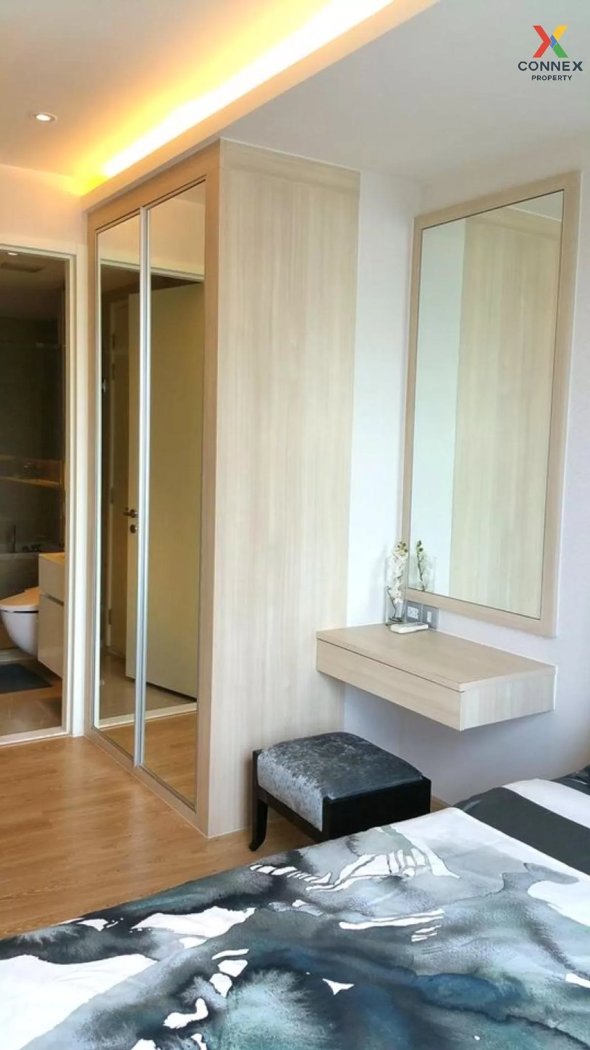 FOR RENT condo , H Sukhumvit 43 , Duplex , wide frontage , BTS-Ph