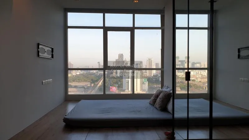 FOR RENT condo , Ideo Verve Ratchaprarop , Duplex , wide frontage